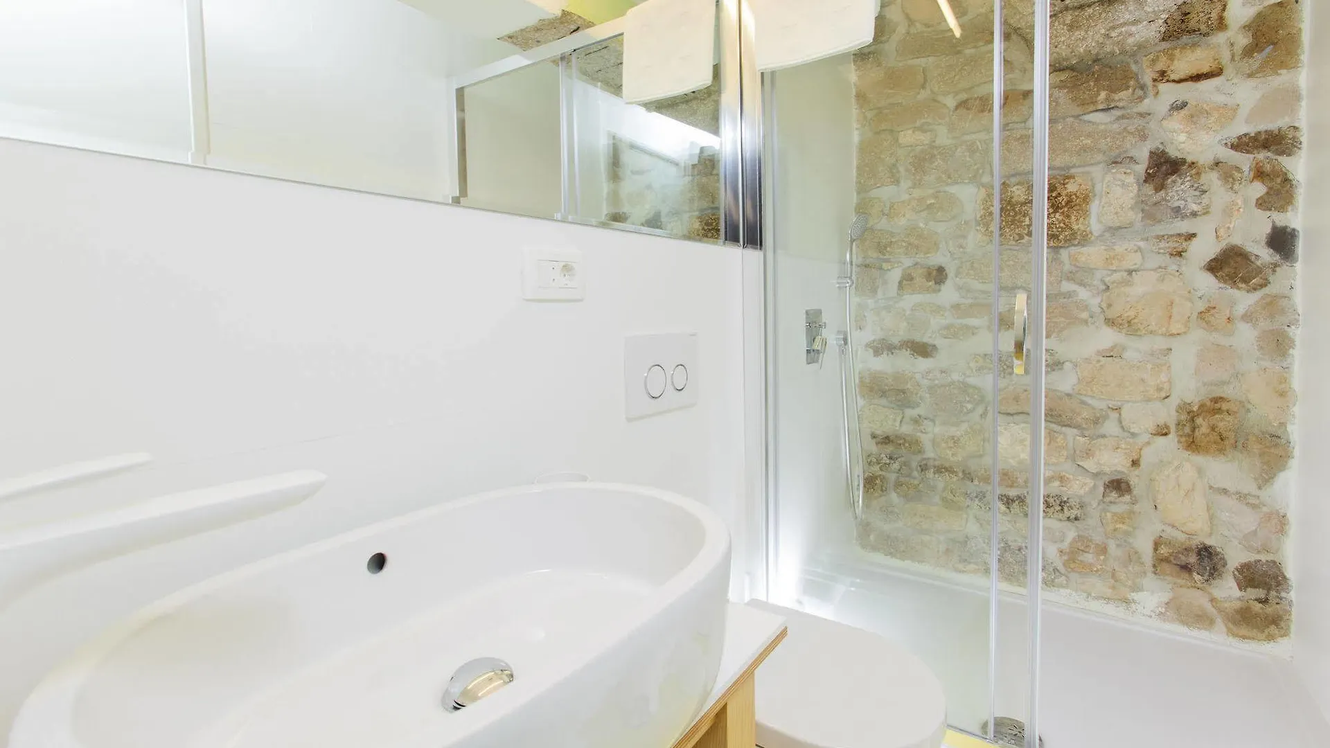 Grgur Ninski Rooms Split
